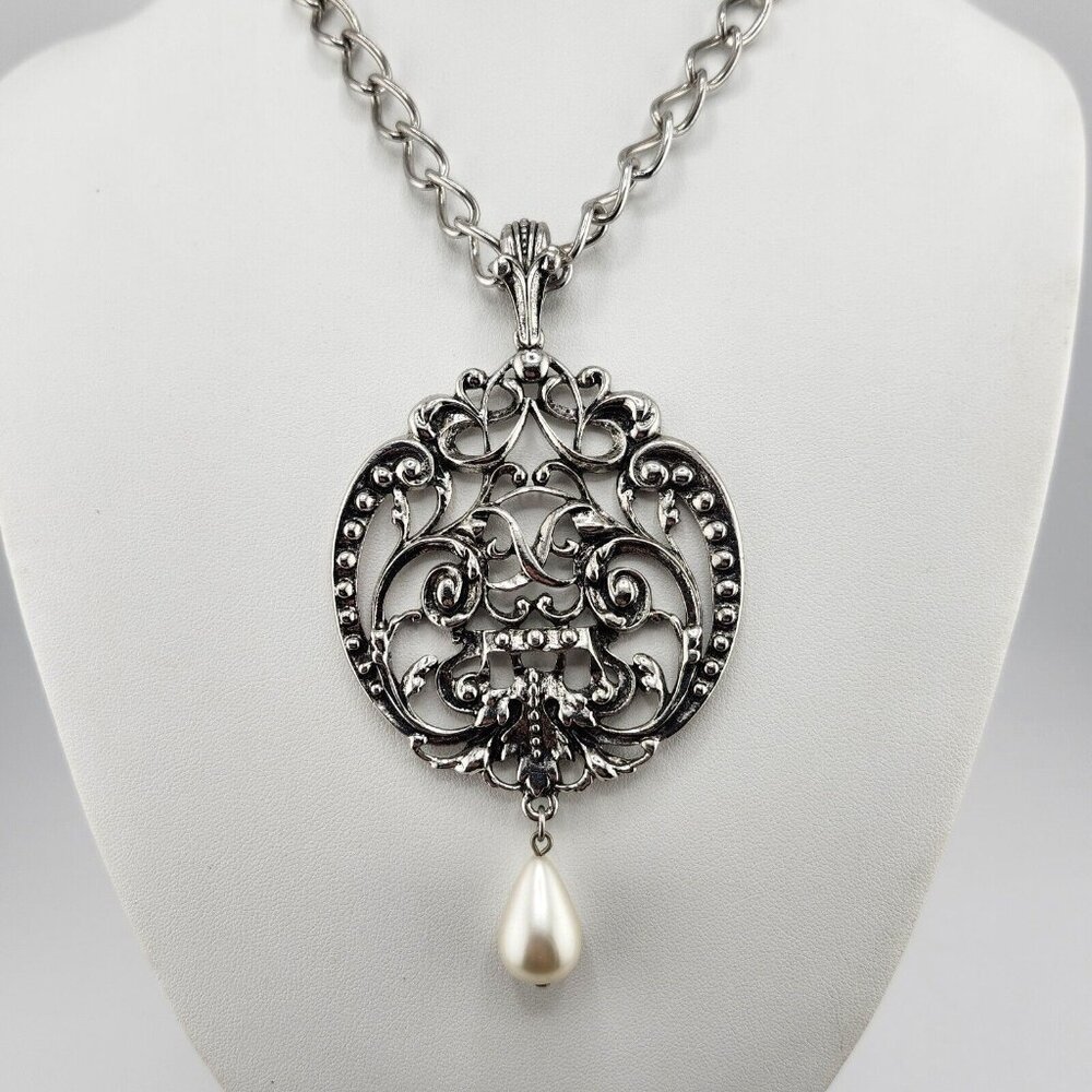 Vintage Avon Necklace Art Nouveau Style Scroll Faux Pearl Drop Pendant Necklace